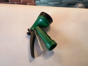Pistola para riego 5 funciones plastica