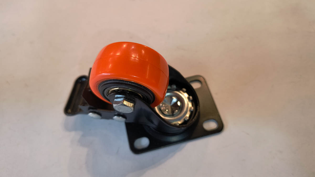 Rodachina 1.1/2" con freno naranja - Imagen 2