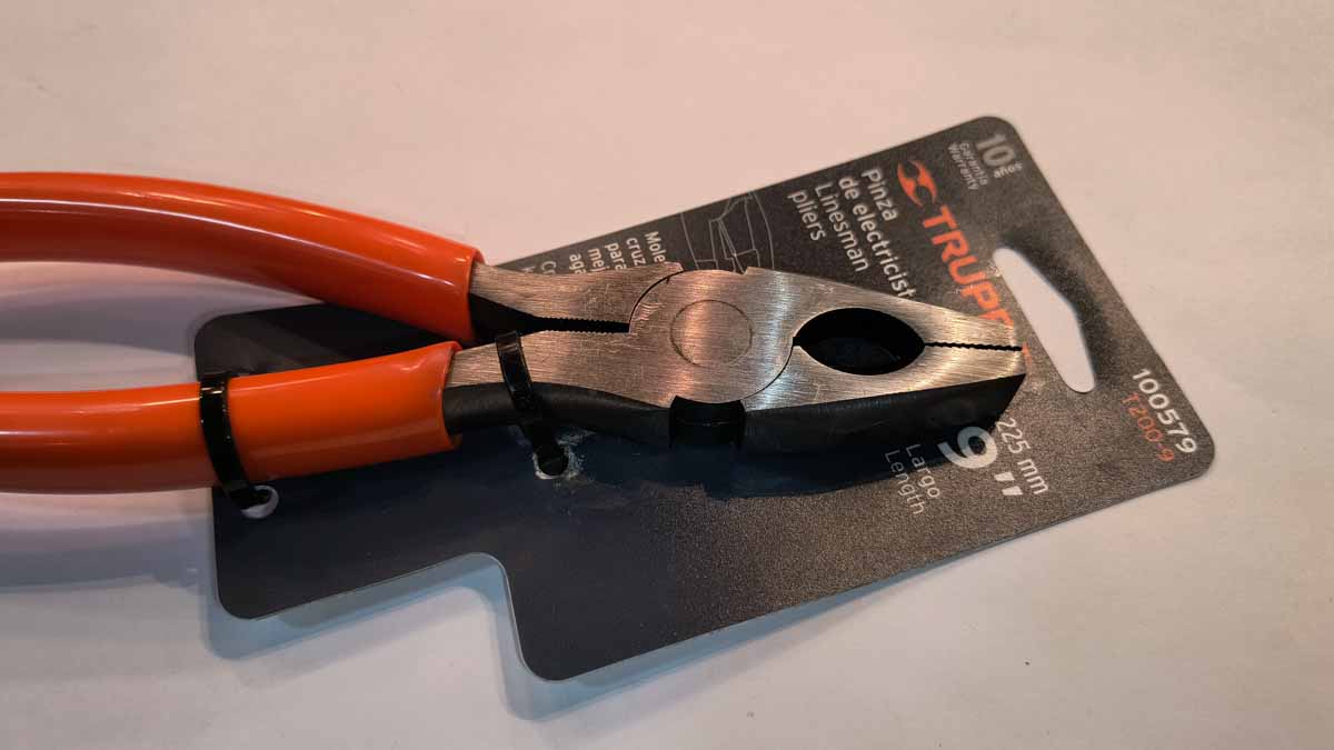 Alicate 9" mango PVC naranja - Imagen 4