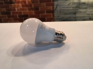 Bombillo 9W led E27 con sensor 6500K
